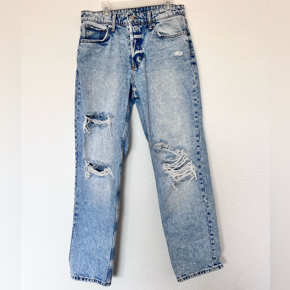 H&M 90s boyfriend jeans. High rise. Size 4